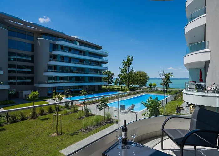 Myflat Wave Yacht Apartment